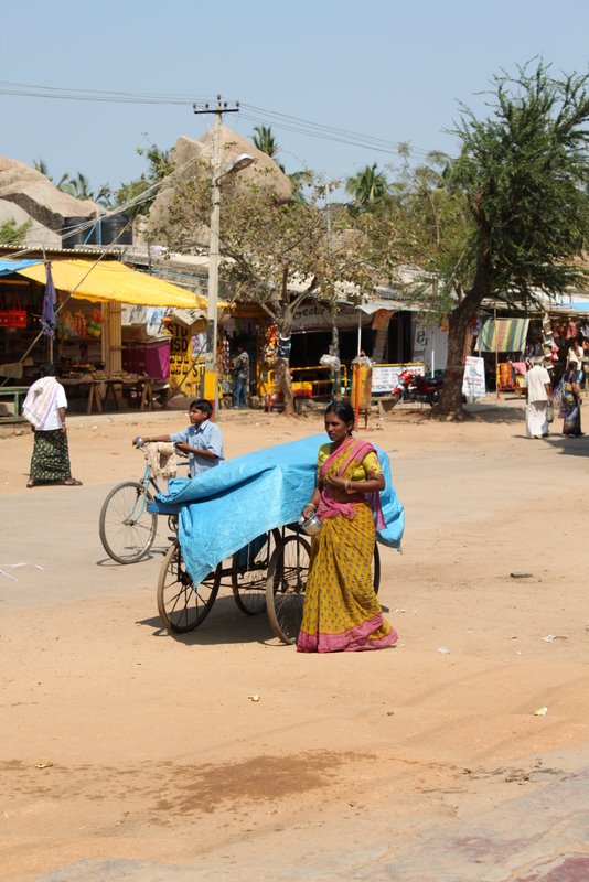 India 2010 - Hampi - Hampi Main Bazaar